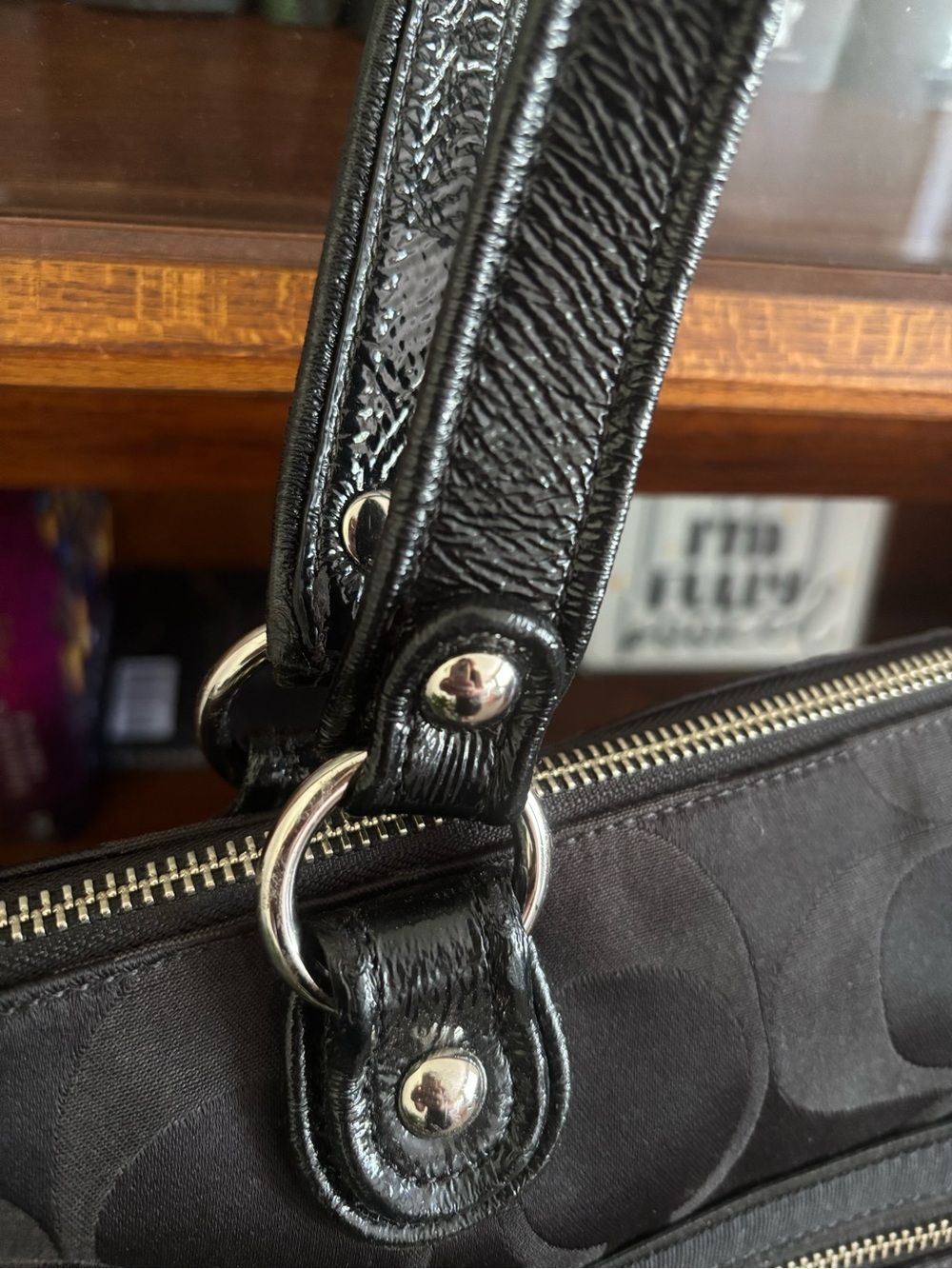 Coach 2011 Black Signature Canvas Tote Patent Leather Handles Front Zip Pocket - Picture 3 of 6